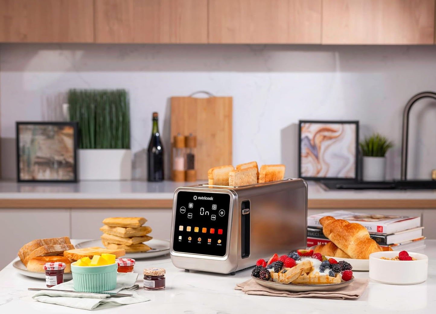 Nutricook - Toasti - Smart Toaster With Touch Screen - Essential - NC-TS401 - Family Breakfast - Aluminium Silver - 2 Years Warranty - 4 Slice Digital Toastie