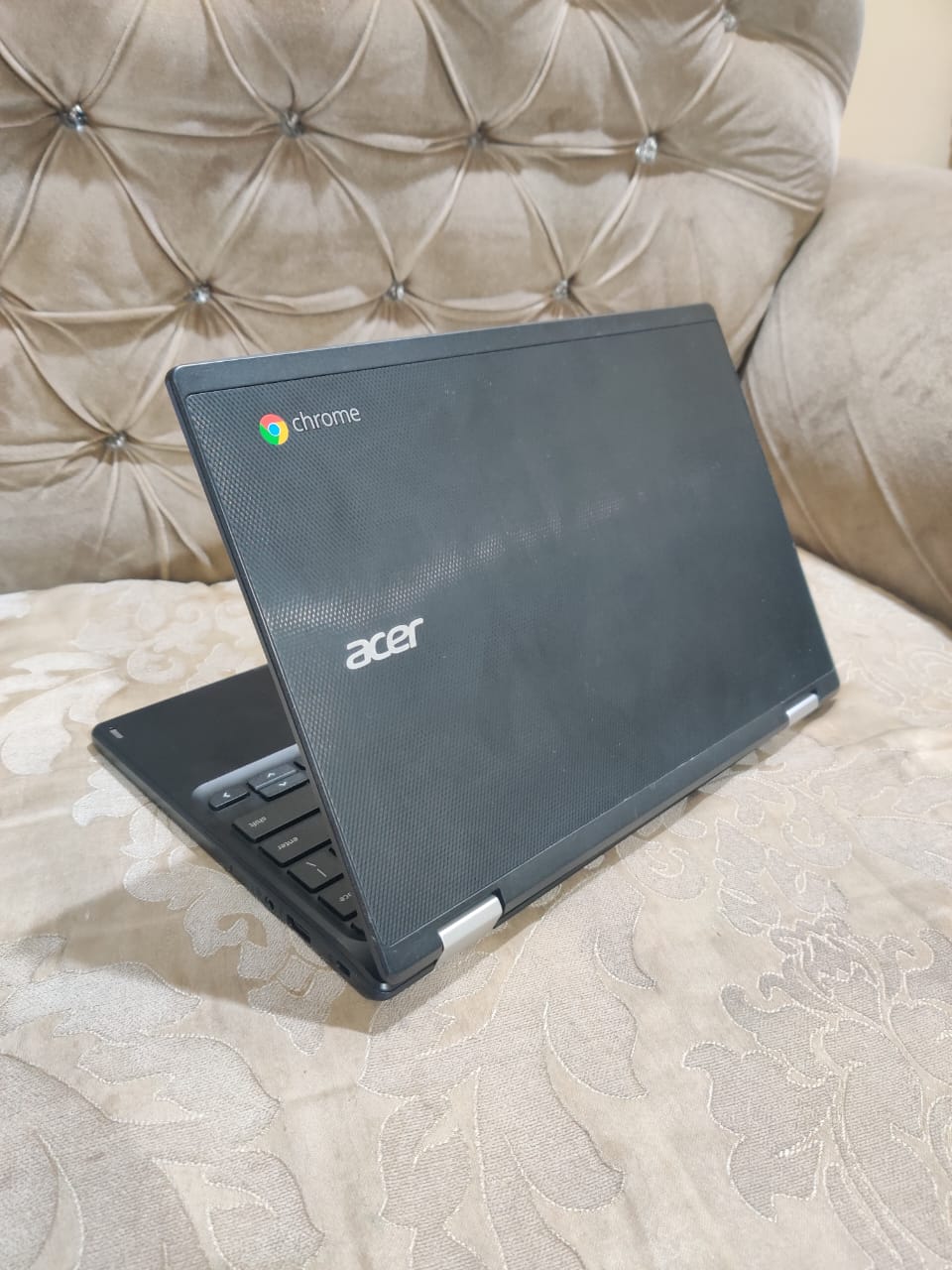 Acer Chromebook - R11 -C5R6 - C738T - Celeron N3150 - 11.6" Screen - 4GB RAM - 32GB SSD - 15 Days Merchant Warranty with Charger - (Used)