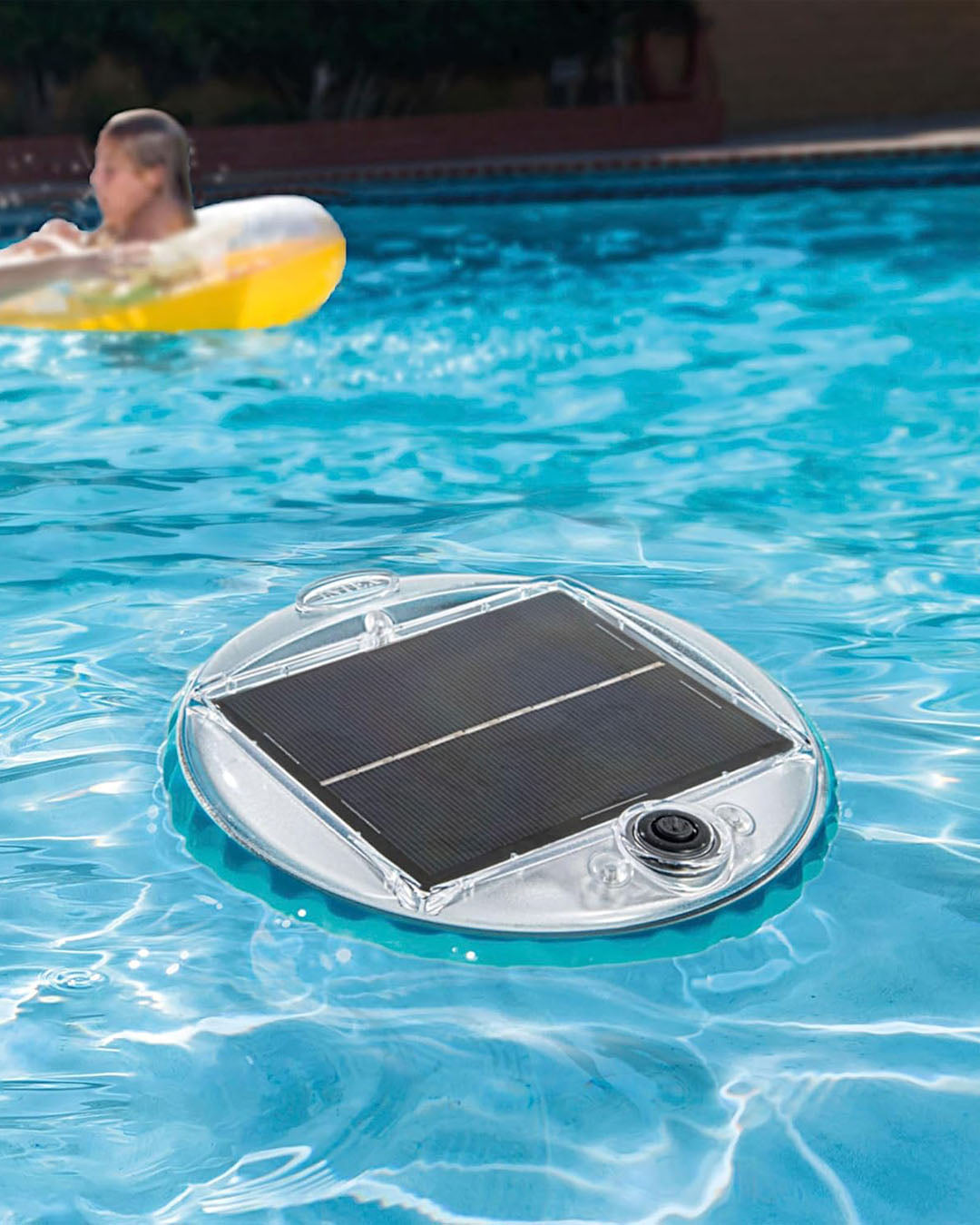 SOLAR LED POOL LIGHT