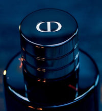 CHRISTIAN DIOR SAUVAGE EDT(Eau De Toilette) 100ML - (100% Original)