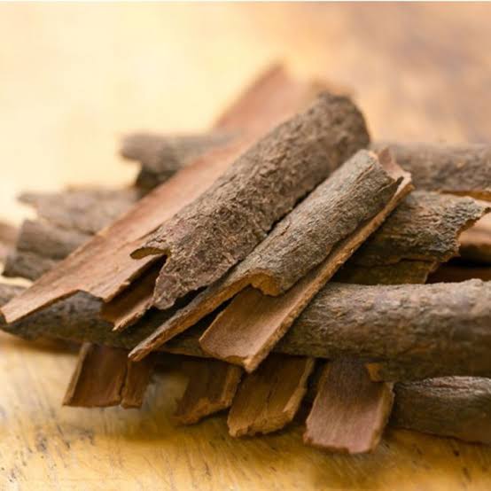 JB - Cinnamon Sticks - Broken Cassia - Daar Cheeni  - 1 KG -  دار چینی