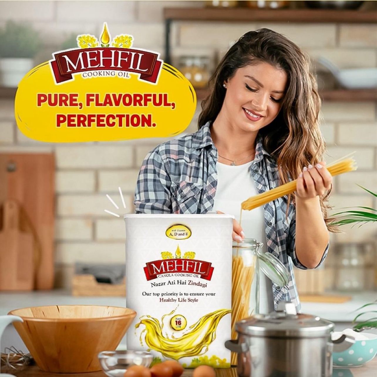 Mehfil - Canola - Pure Cooking Oil - 12 Litres - Jerry Can